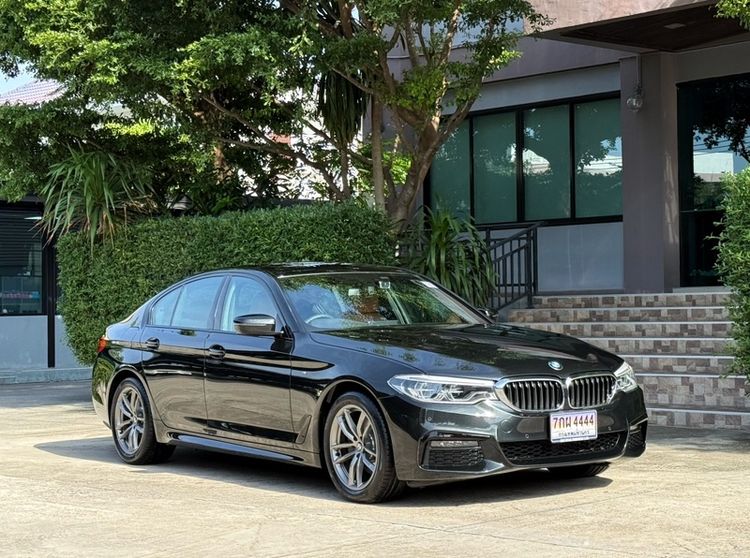 BMW Series 5 2020 520d Sedan ดีเซล ไม่ติดแก๊ส เกียร์อัตโนมัติ ดำ