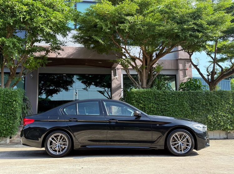 BMW Series 5 2020 520d Sedan āļāļĩāđāļāļĨ āđāļĄāđāļāļīāļāđāļāđāļŠ āđāļāļĩāļĒāļĢāđāļāļąāļāđāļāļĄāļąāļāļī āļāļģ āļĢāļđāļāļāļĩāđ 2