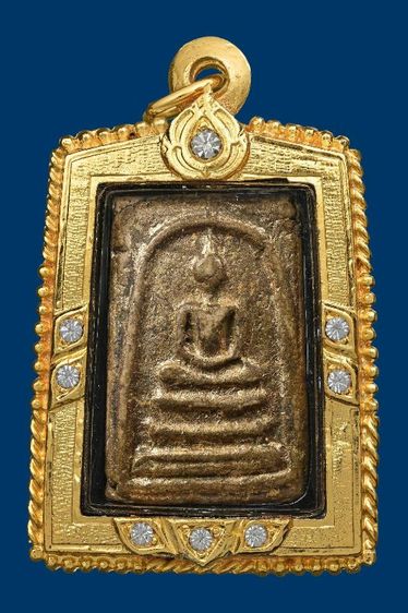 พระสมเด็จวัดระฆัง รุ่นเเรก สภาพสวยเก่า มีลงทองเก่าด้านหน่ามาตั้งเเต่สมัยรัตนโกสินทร์ตอนต้น พระสวยสมบูรณ์มาก พระบ้านท่านเศรษฐีเก่าแบ่งให้มา