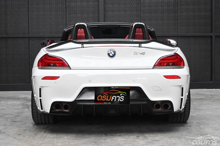 BMW Z4 2015 2.0 sDrive20i M Sport Package Sedan เบนซิน ไม่ติดแก๊ส เกียร์อัตโนมัติ ขาว รูปที่ 4