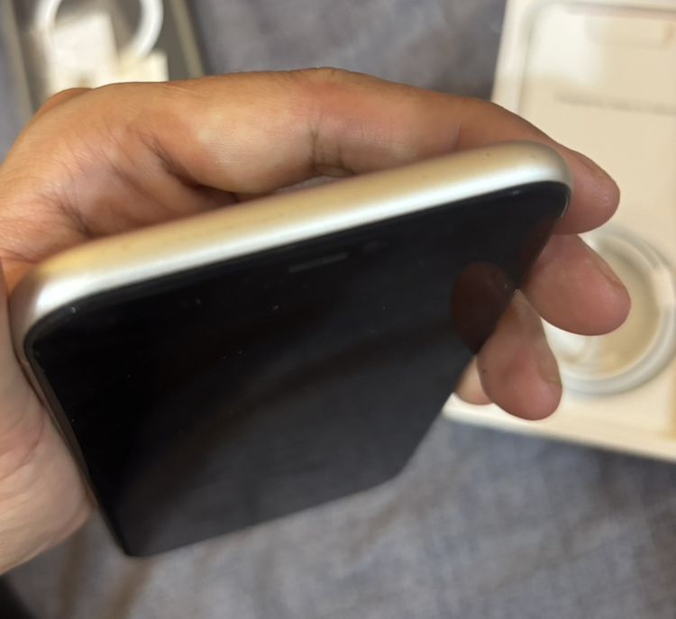 ขาย iPhone 11 ความจำ64  สภาพดีเหมือนใหม่ รูปที่ 6