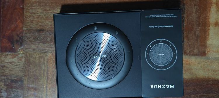 สปีกเกอร์โฟนไร้สายสำหรับการประชุมทางไกล (Wireless Conference Speakerphone) ยี่ห้อ MAXHUB รุ่น UC BM21