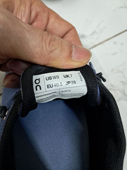 ON Running  รองเท้าผ้าใบ หญิง ชาย ใส่ได้ ของแท้ เบอร์ 40.5 สภาพ 95% ขาย 1,190.- รูปที่ 8