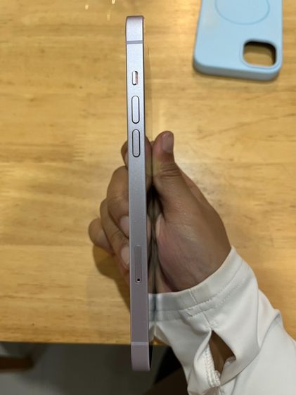 iPhone 14 Plus รูปที่ 4