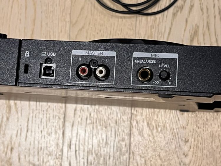 Pioneer DDJ-400 รูปที่ 4