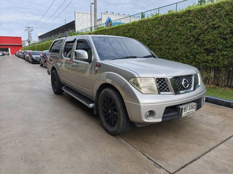 รถ Nissan Navara 2.5 Calibre EL สี เทา
