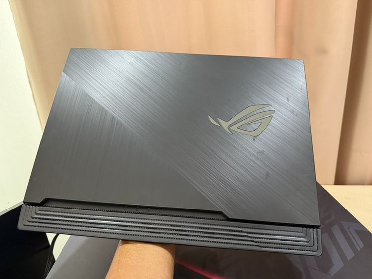 Republic Of Gamers (ROG Gaming) วินโดว์ 16 กิกะไบต์ ไม่ใช่ Notebook Asus ROG Strix G15 GL542LI-HN053T GTX1650Ti สวยมาก ทำงานกราฟฟิก เล่นเกม อื่นๆ สอบถามได้ครับ