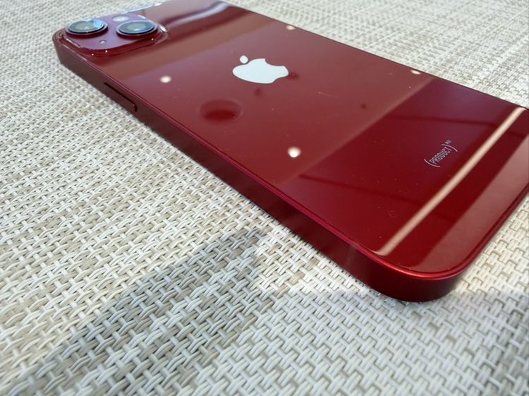 iPhone 13 สีแดงสุขภาพแบต79 เครื่องเดิมเดิม รูปที่ 3