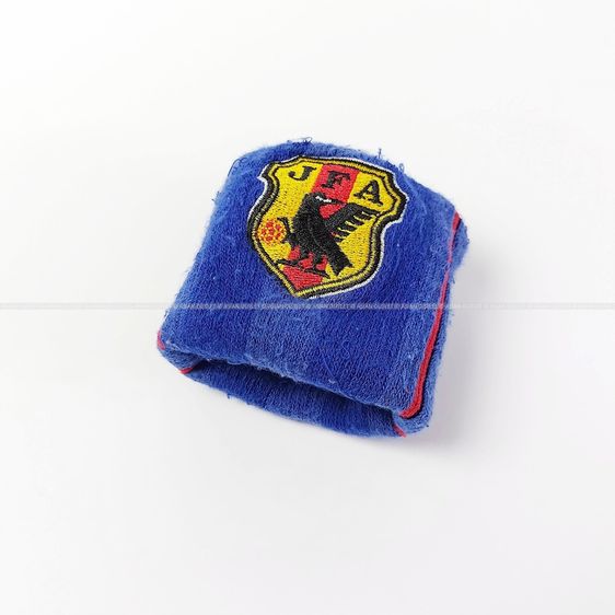 ปลอกรัดข้อมือกีฬา JFA Japan National Football Team Samurai Blue สีน้ำเงินซามูไรบลู อาร์มปักสองด้าน สภาพสวย ของแท้ Japan หายากมาก รูปที่ 2