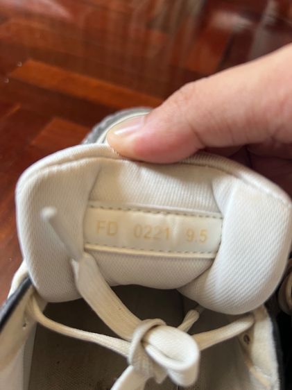 Louis Vuitton(LV) Trainer รองเท้า แท้ Sneaker (ลายเดนิมสีเทาดำขาว) รูปที่ 5