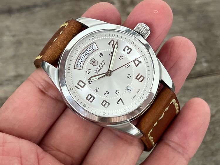 รับเทรด Victorinox Swiss Army Automatic Silver Dial 41mm รูปที่ 10