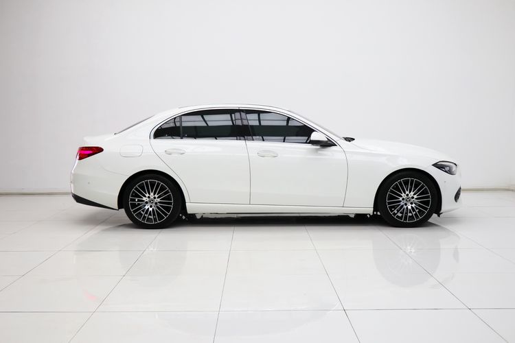 Mercedes-Benz C-Class 2022 C220 Sedan ดีเซล ไม่ติดแก๊ส เกียร์อัตโนมัติ ขาว รูปที่ 4