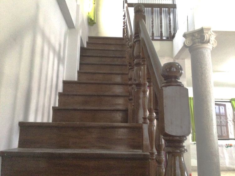 มีบางส่วน ขาย บ้านเดี่ยว 2 ชั้น 50 ตร.ว. โซนสวนตูน เมืองสงขลา พร้อมอยู่ (งานไม้สักทั้งหลัง) รูปที่ 2