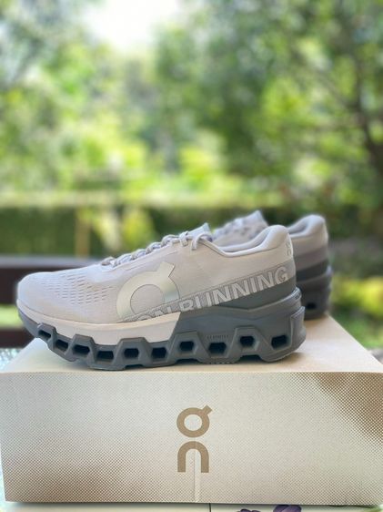 ON Cloudmonster 2