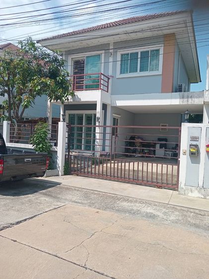 บ้านแฝด2ชั้น หมู่ บ้านรุ่งกานต์ึ7