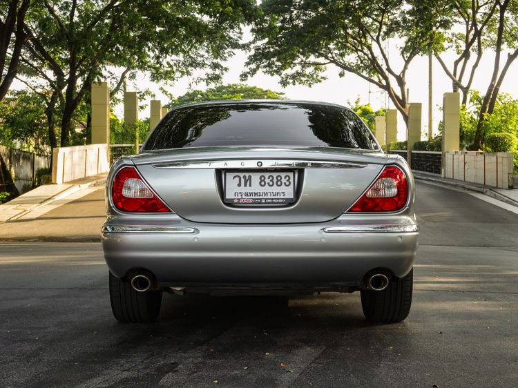 Jaguar XJ6 2004 3.0 Sedan เบนซิน ไม่ติดแก๊ส เกียร์อัตโนมัติ เทา รูปที่ 3