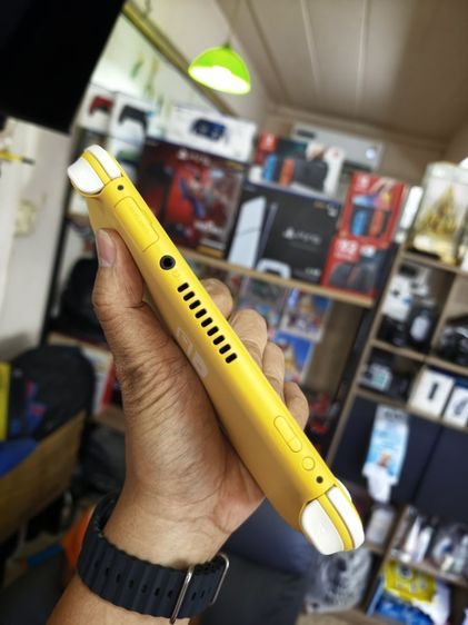 Nintendo Switch-H : Lite Console Yellow (R3) รูปที่ 5