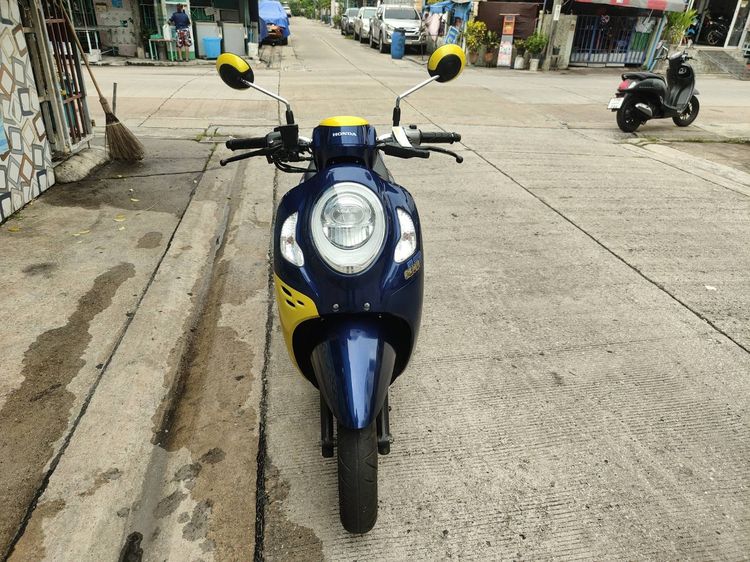 🛵ยังไงก็ขาย SCOOPY-i ปี 64 เครื่องดี สีสวย สตาร์ทมือ กุญแจรีโมท เล่มชุดโอนครบ+เปลี่ยนถ่ายน้ำมันเครื่องฟรี ส่งฟรี30 ก.ม รูปที่ 4