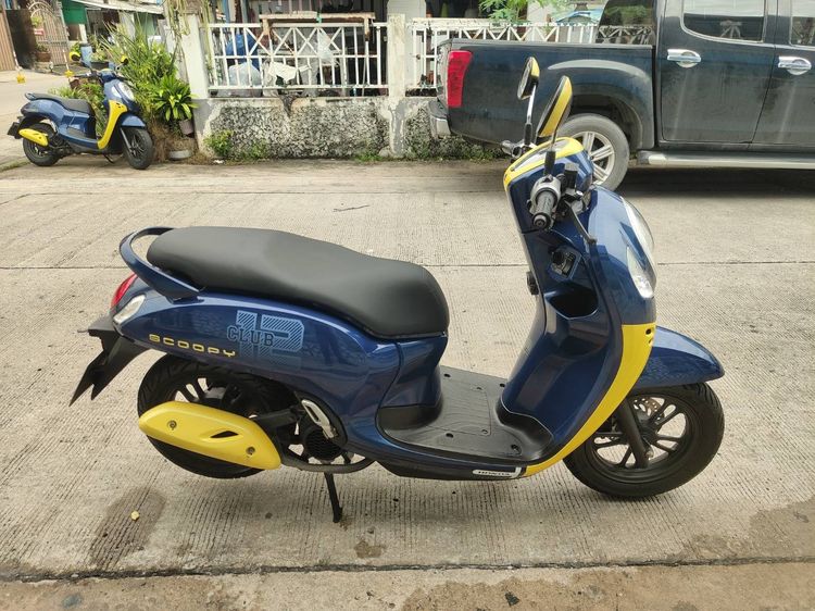 🛵ยังไงก็ขาย SCOOPY-i ปี 64 เครื่องดี สีสวย สตาร์ทมือ กุญแจรีโมท เล่มชุดโอนครบ+เปลี่ยนถ่ายน้ำมันเครื่องฟรี ส่งฟรี30 ก.ม รูปที่ 3