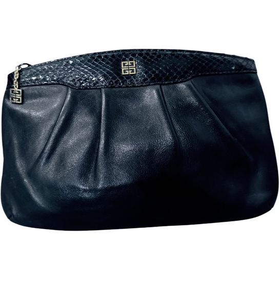 อื่นๆ หนังแท้ หญิง Givenchy Leather Clutchกระเป๋าคลัทช์Givenchy สีดำ