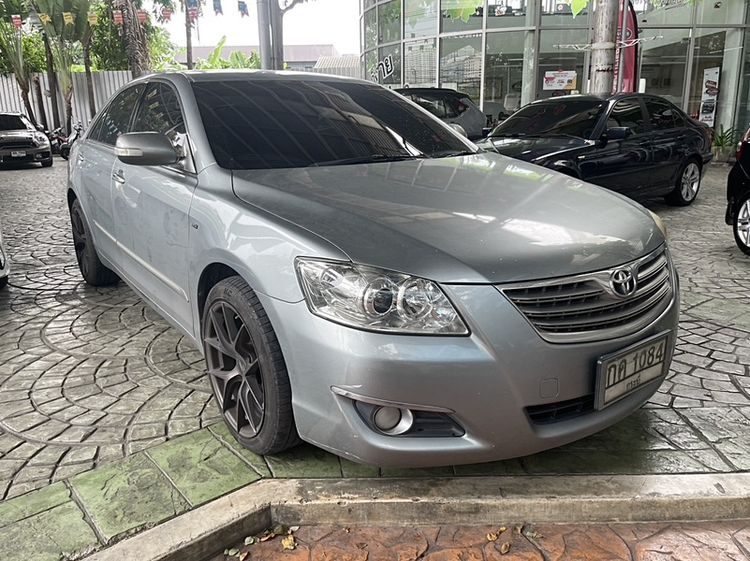 รถ Toyota Camry 2.0 G สี เทา