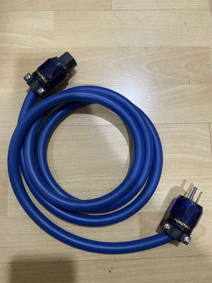 ขายสายไฟ furutech ใหม่หัวท้าย furutech 180cm 550