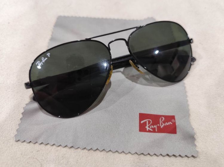 แว่นตากันแดด แว่นกันแดด Ray-Ban RB8307 Carbon Fibre (Polarized) แท้ มือสอง