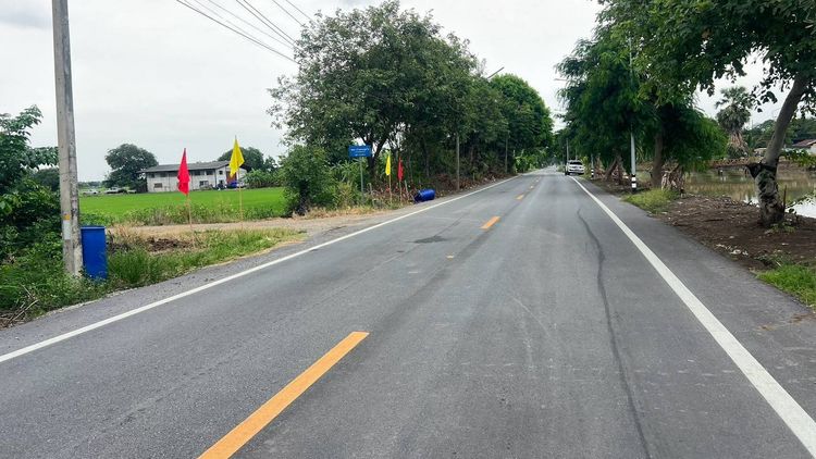 คลอง 11 หนองเสือ ทำเลดี บรรยากาศดี เหมาะสำหรับทำบ้าน ถนน 8 เมตร เพื่อนบ้านครบ จากถนนรังสิตนครนายกแค่ 6.5 กม. รูปที่ 2