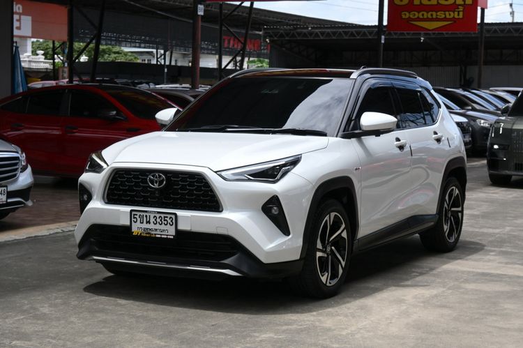 รถ Toyota Yaris Cross 1.5 HEV Premium Luxury สี ขาว