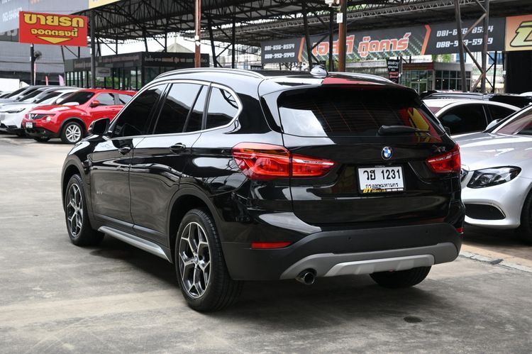 BMW X1 2017 1.5 sDrive18i xLine Utility-car เบนซิน ไม่ติดแก๊ส เกียร์อัตโนมัติ ดำ รูปที่ 4
