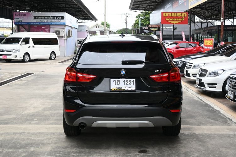 BMW X1 2017 1.5 sDrive18i xLine Utility-car เบนซิน ไม่ติดแก๊ส เกียร์อัตโนมัติ ดำ รูปที่ 3