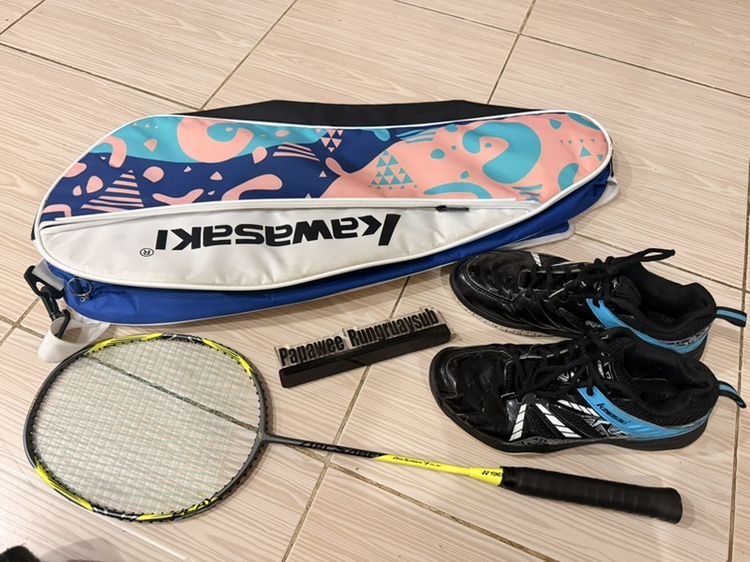 แบดมินตัน อื่นๆ ผู้ชาย ขายยกชุด Yonex ArcSaber 7play+รองเท้าและกระเป๋า Kawasaki