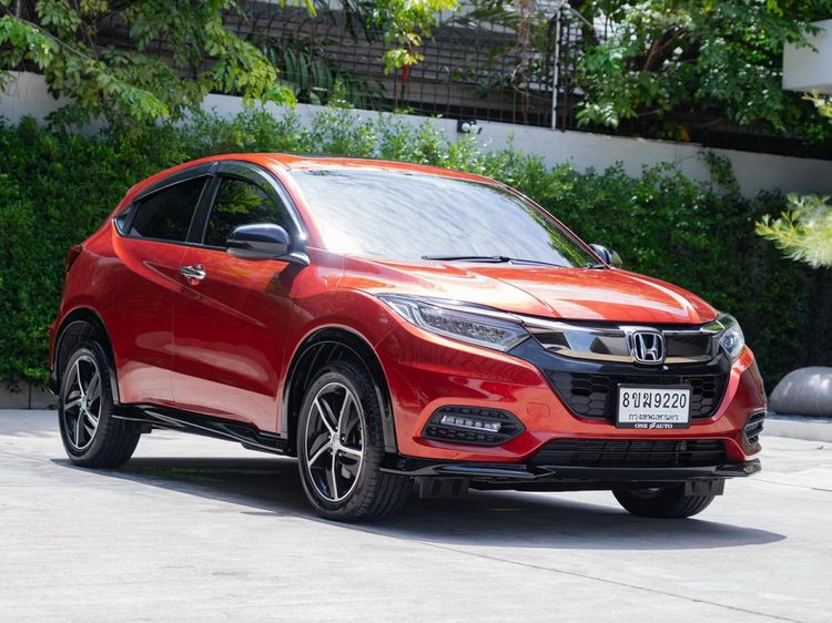 รถ Honda HR-V 1.8 RS สี ส้ม