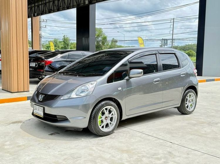 Honda Jazz 2010 1.5 V i-VTEC Sedan เบนซิน ไม่ติดแก๊ส เกียร์อัตโนมัติ เทา รูปที่ 3