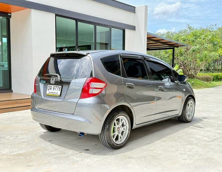 Honda Jazz 2010 1.5 V i-VTEC Sedan เบนซิน ไม่ติดแก๊ส เกียร์อัตโนมัติ เทา รูปที่ 4