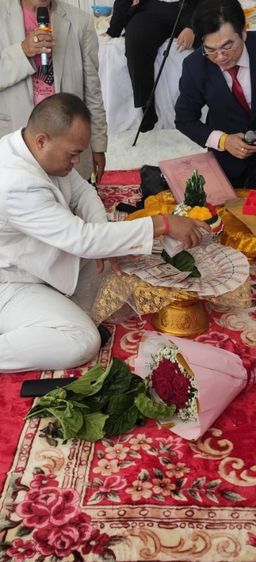 รับเป็นผู้นำพิธีสงฆ์ ในงานทำบุญบ้าน และ รับเป็น นายพิธีงานแต่ง ในเขต นนทบุรี - กรุงเทพฯ หรือ จังหวัดอื่น ๆ ในเขตปริมณฑล รูปที่ 5