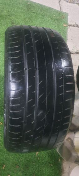 ยางรถยนต continental 275/40/19 ปี 23  ใช้ได้อีกยาวๆ มี 1 เส้น ไม่มีกินข้าง