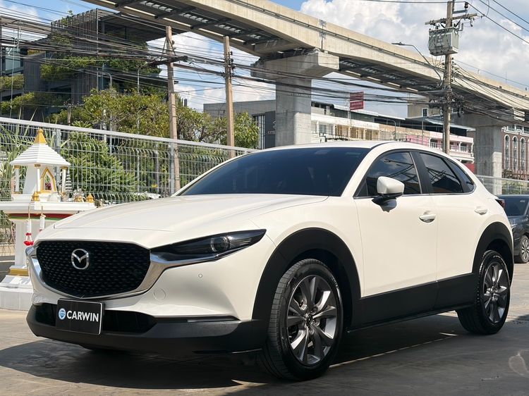 รถ Mazda CX-30 2.0 S สี ขาว