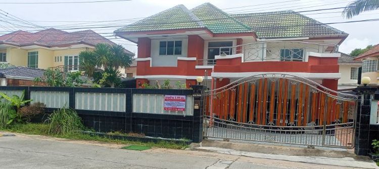 เจ้าของขายเอง บ้านเดี่ยวหลังใหญ่ พร้อมอยู่ ใจกลางเมืองระยอง ใกล้ห้าง ตลาด ร.ร. รูปที่ 2