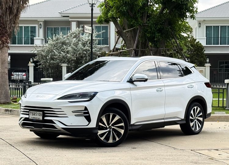 รถ BYD Sealion 6 DM-i Premium สี ขาว
