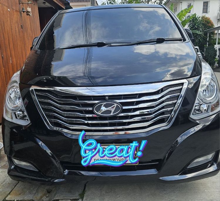 Hyundai H-1  2014 2.5 GRAND STAREX Van ดีเซล เกียร์อัตโนมัติ ดำ รูปที่ 2