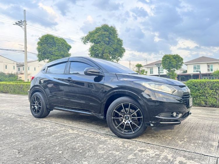 รถ Honda HR-V 1.8 E Limited สี ดำ