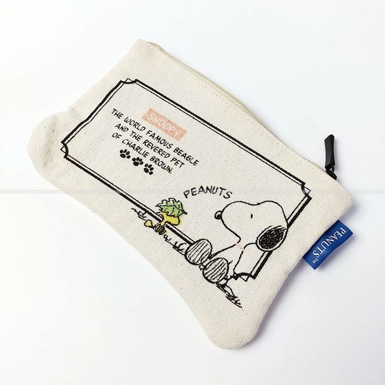 อื่นๆ ผ้าใบ ไม่ระบุ ขาว กระเป๋าผ้าแคนวาส Snoopy มีซิป ลายการ์ตูน Peanuts ซับในพิมพ์ลาย มือสอง สภาพสวยมาก หายากมาก