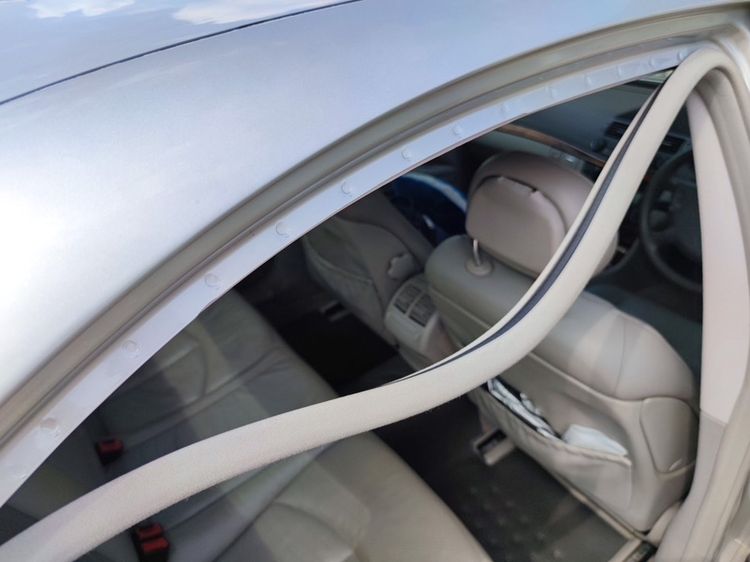 Mercedes-Benz E-Class 2004 E200 Kompressor Sedan เบนซิน เกียร์อัตโนมัติ บรอนซ์เงิน รูปที่ 4