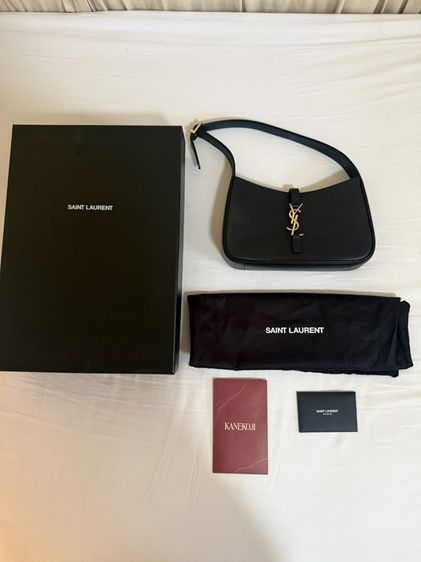 Saint Laurent Le 5 à 7 Small Hobo Black | Full Set + Receipt | 39,900 l 100% Authentic