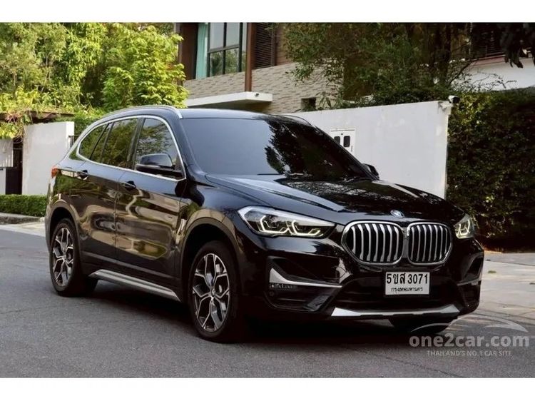 BMW X1 2022 2.0 sDrive20d xLine Utility-car ดีเซล ไม่ติดแก๊ส เกียร์อัตโนมัติ ดำ รูปที่ 4