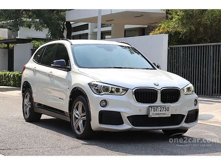 BMW X1 2018 2.0 sDrive18d M Sport Utility-car ดีเซล ไม่ติดแก๊ส เกียร์อัตโนมัติ ขาว รูปที่ 4