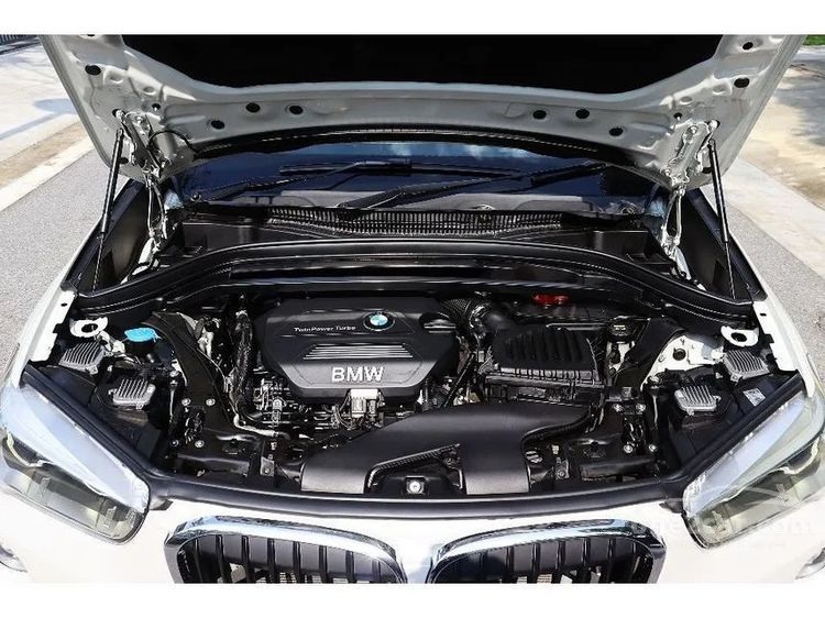 BMW X1 2018 2.0 sDrive18d M Sport Utility-car ดีเซล ไม่ติดแก๊ส เกียร์อัตโนมัติ ขาว รูปที่ 2