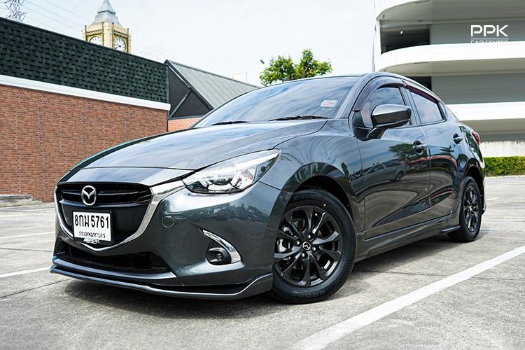 รถ Mazda Mazda 2 1.3 High Connect สี เทา