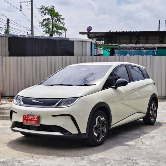 BYD Dolphin 2024 Standard Range Sedan ไฟฟ้า ไม่ติดแก๊ส เกียร์อัตโนมัติ ขาว รูปที่ 2